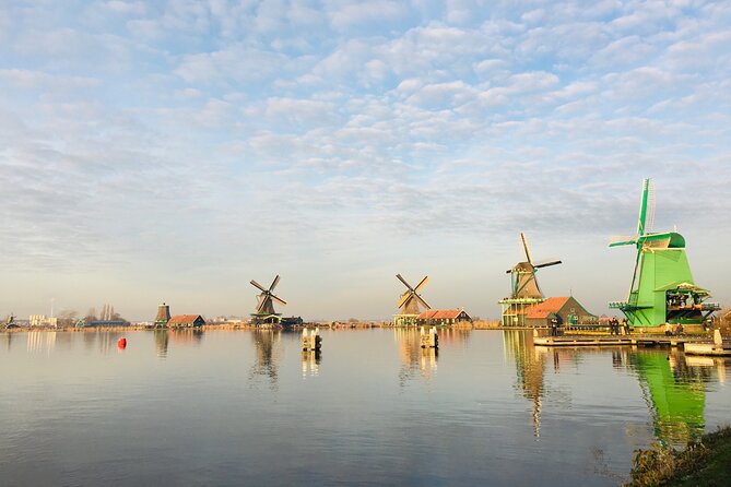 Unique Dutch Villages Zaanse Schans, Dutch Farm and Giethoorn Tour Including Boat Trip - Dutch Farm