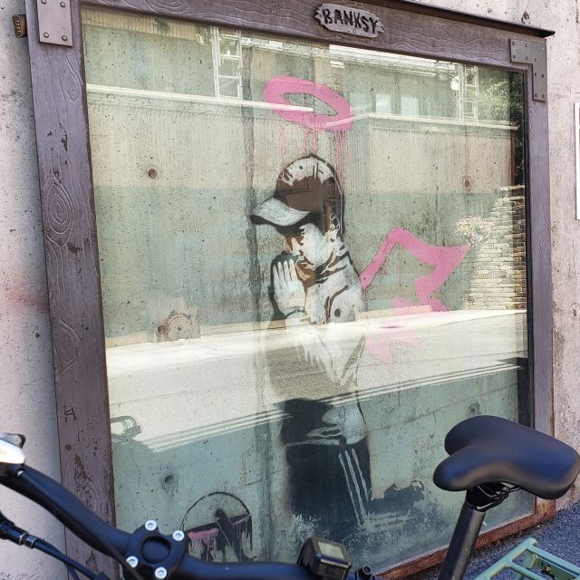 Urban Art and Historical Electric Bike Tour - Electric Bike Experience