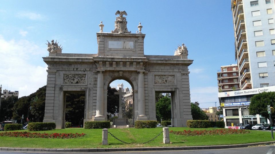 Valencia: Private Exclusive History Tour With a Local Expert - Exploring Valencias Cultural Influences