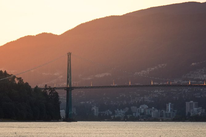 Vancouver Evening Dinner Cruise - Live Music Entertainment