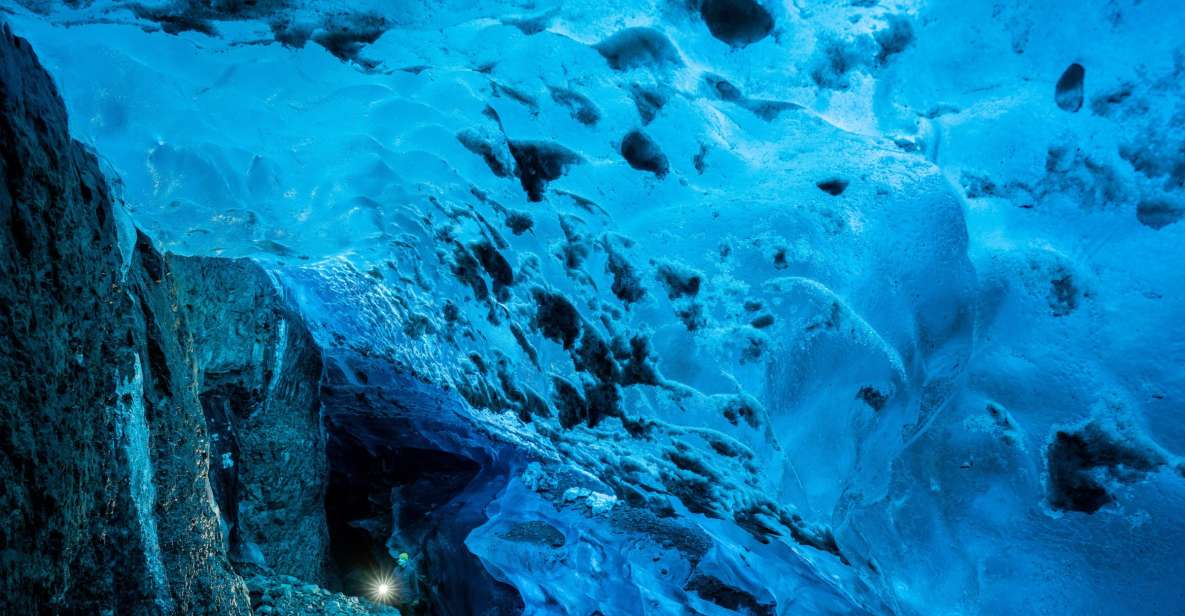 Vatnajökull Glacier: Ice Cave Discovery Group Tour - Meeting Point Location