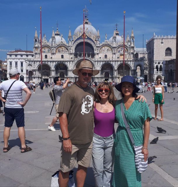 Venice Private Day Tour With Gondola Ride - From Rome - Navigating the Vaporetto System