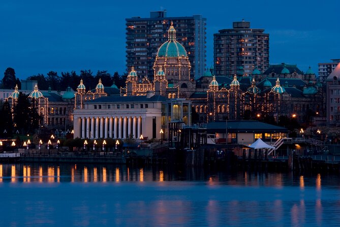 Victoria Small Group Night Tour With Boat and Butchart Gardens - Boat Tour