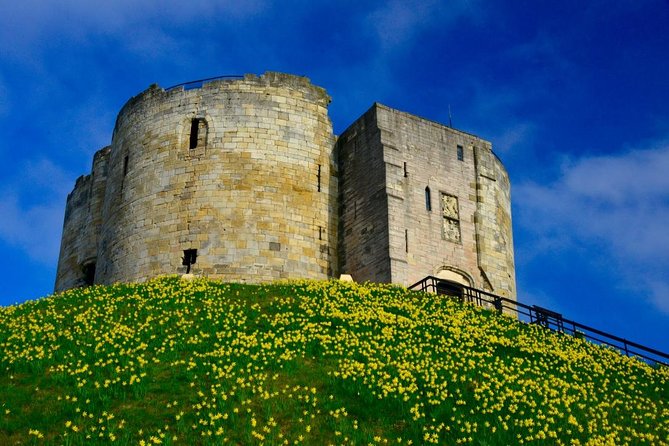 York Small-Group Evening Walking Tour With Guide - Tour Duration and Start Time