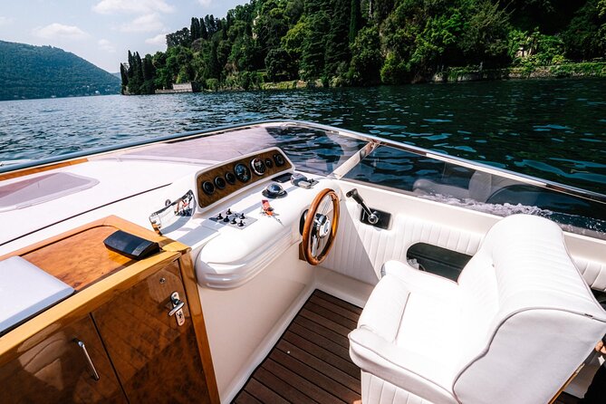 2 Hour Private Cruise on Lake Como by Motorboat - Highlights of the Lake Como Cruise