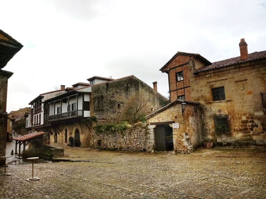 5-day Private Tour Northern Spain (from Bilbao or Santiago) - Day 3: Oviedo to Santander