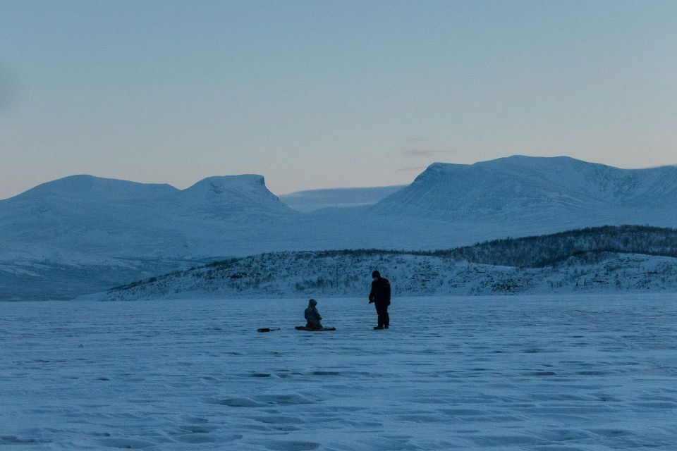 Abisko: Lake Torneträsk Arctic Ice Fishing Trip - Preparing for the Adventure