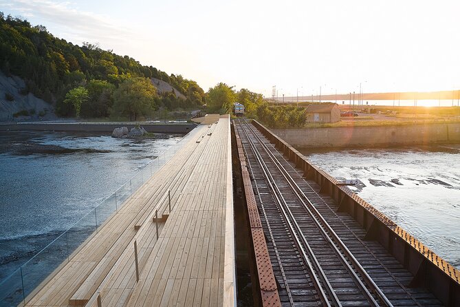 Admission to Parc De La Chute-Montmorency With Cable Car - Cable Car Ride Experience