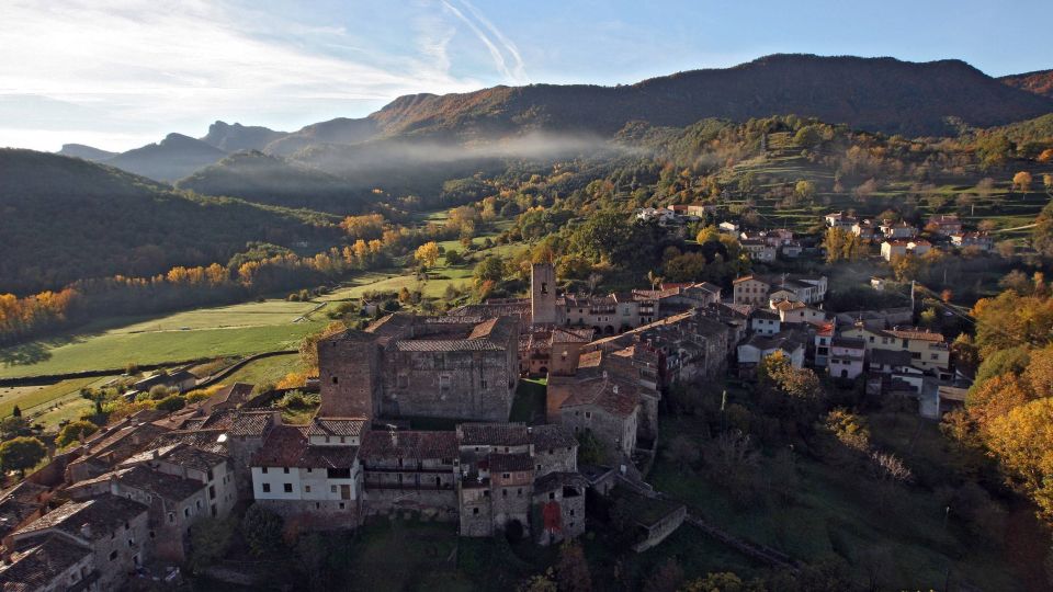 Barcelona: Besalu & Medieval Towns Tour With Hotel Pickup - Castellfollit De La Roca Overlook