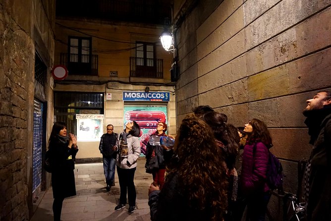 Barcelona Ghost Night Walking Tour - Entertaining and Informative Commentary