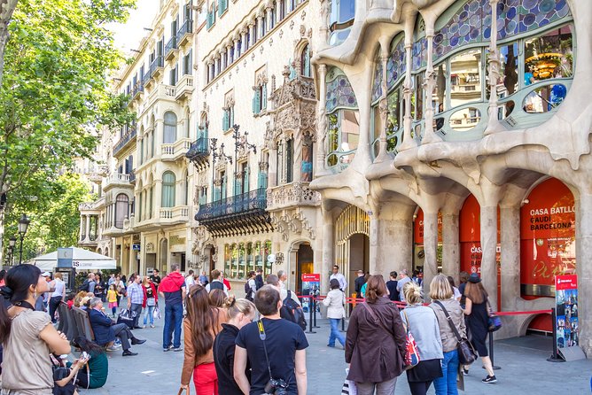 Barcelona Highlights Shore Excursion With Optional Attractions Tickets - Plaza De Espanya and Port Olímpic