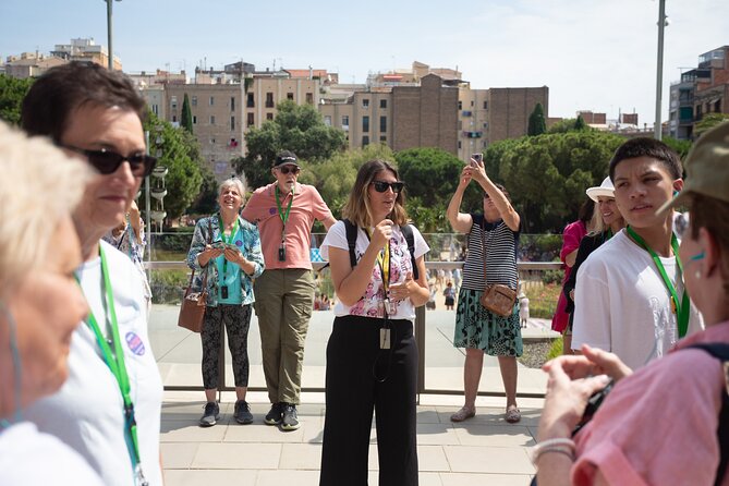 Barcelona: Sagrada Familia Semi-Private Guided Tour - Group Size and Cancellation