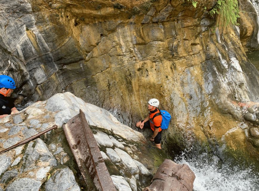 Benahavís: Guided Canyoning Adventure (Benahavís River Walk) - Getting to the Start