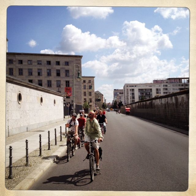 Berlin: Guided Bike Tour of the Berlin Wall and Third Reich - Luggage Storage