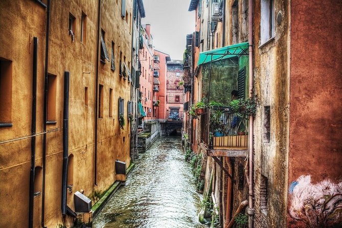 Bologna Private Tours With Locals: 100% Personalized, See the City Unscripted - Inclusions and Logistics Breakdown