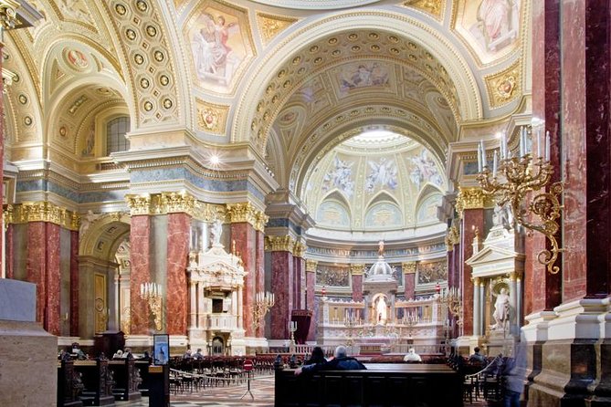 Budapest: Saint Stephens Basilica Tour - Meeting Location