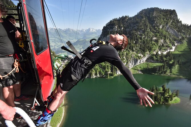 Bungee Jump at Stockhorn With OUTDOOR - Professional Guides and Assistance