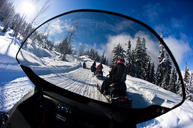 Callaghan Cruiser Snowmobile Tour - Gears and Attire