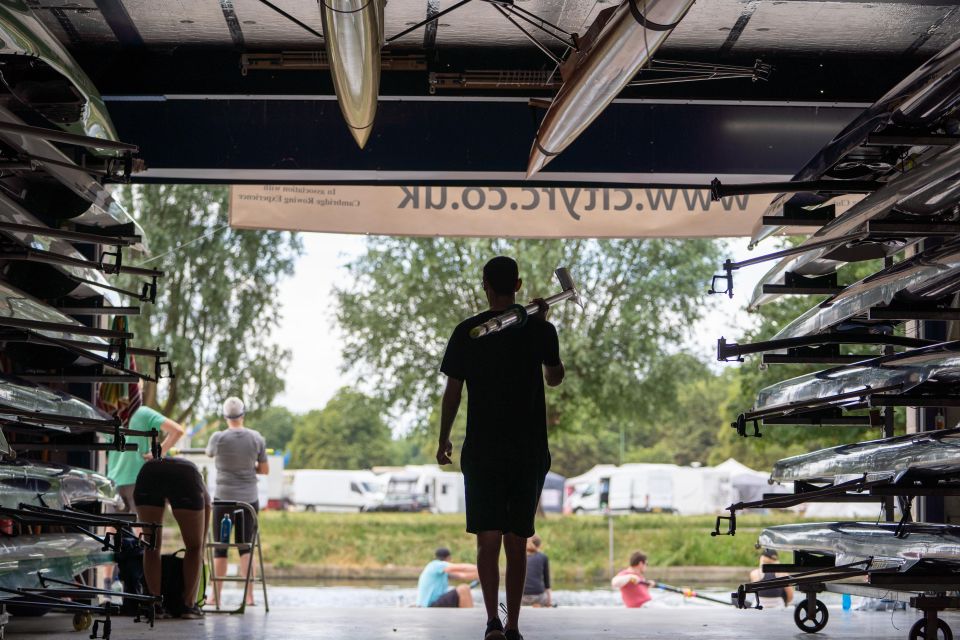 Cambridge: INDOOR Rowing Experience and Tour of Boathouse - Guided Tour of the Club