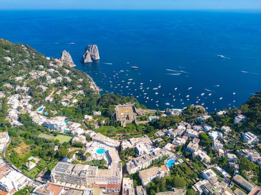 Capri Private Boat Tour by Speedboat From Positano/Praiano - Visit to Blue Grotto