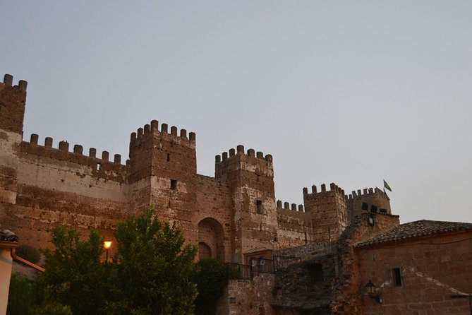 Castle of Baños De La Encina - Architecture and Design