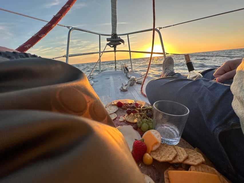 Charcuterie and Wine Boat Tour Around Marina Del Rey Harbor - Breathtaking Sunset Views From the Boat