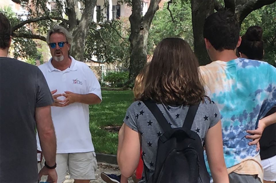 Charleston: Guided History Walking Tour - Colonial Architecture and the Battery