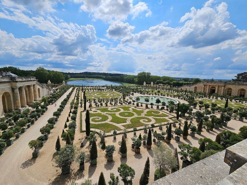 Chateau of Fontainebleau & Chateau of Versailles - Strolling Through Palace Gardens