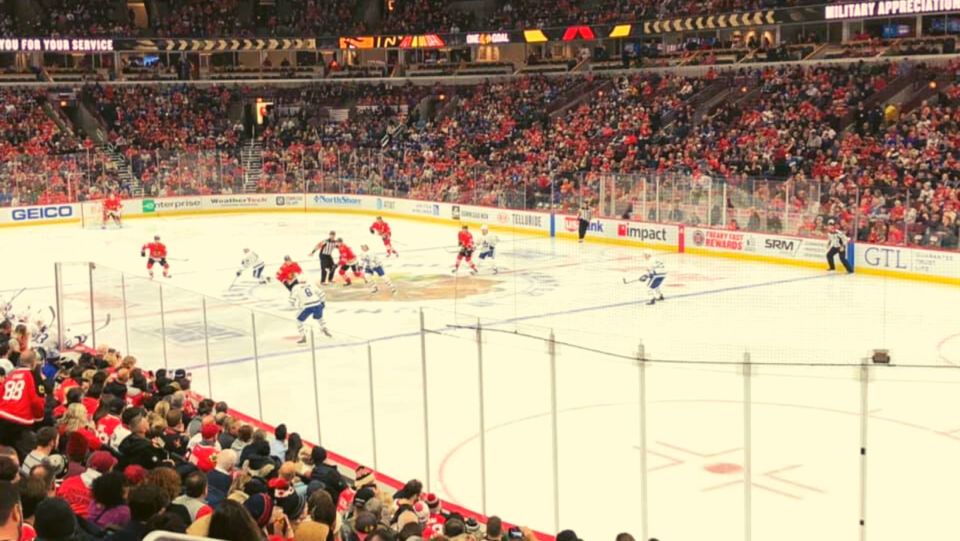 Chicago: Chicago Blackhawks NHL Game Ticket at United Center - Inclusions and Exclusions