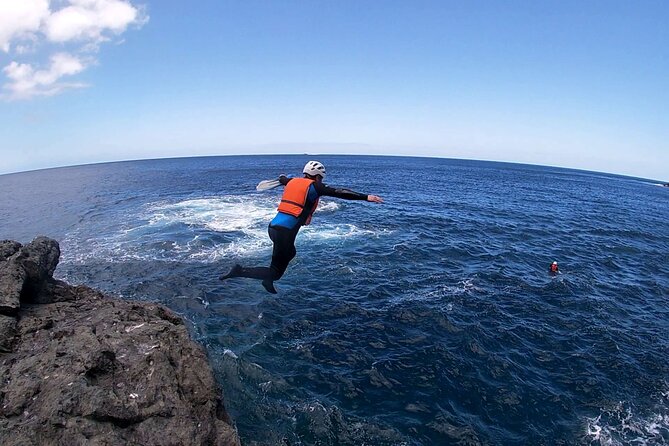 Coasteering Xtreme Gran Canaria: an Ocean & Mountain Adventure - Traversing the Scenic Coastline