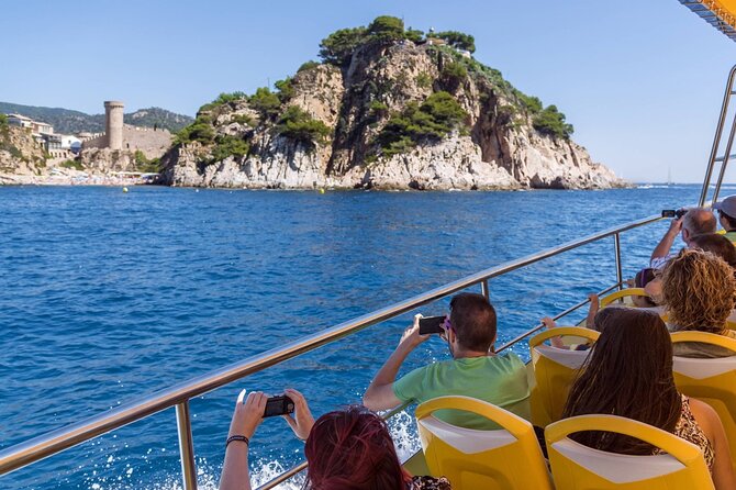 Costa Brava Small Group With Hotel Pick-Up and Boat Ride - Hotel and Apartment Pickup in Barcelona