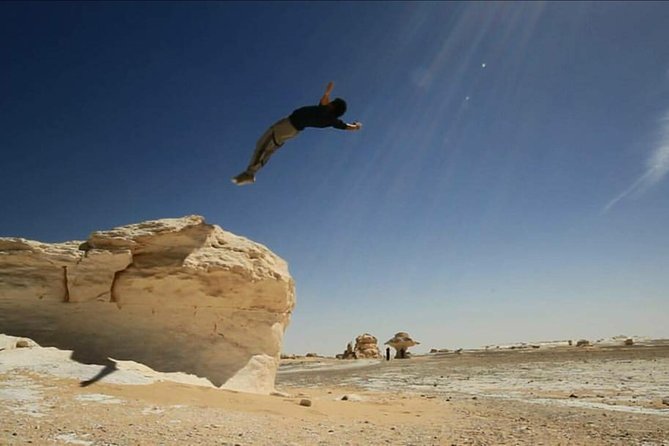 Day Trip To Bahariya Oasis Visit Black And White Desert From Cairo - White Desert Encounter