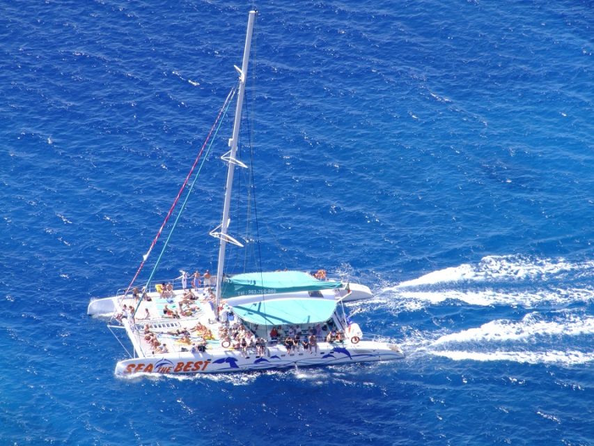 Desertas Islands Full-Day Catamaran Trip From Funchal - Meeting Point and Pickup Location