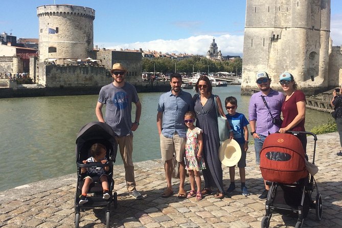 Discover La Rochelle: Discovery Walking Tour of La Rochelle - Transportation and Arrival