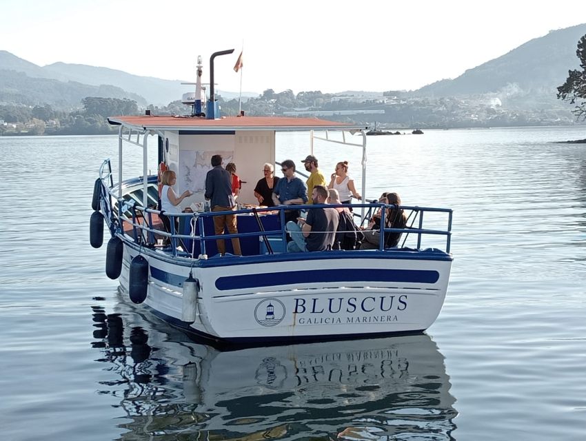 Discovering Vigo and Mussels in the Traditional Boat - Flexible Booking and Cancellation Policy