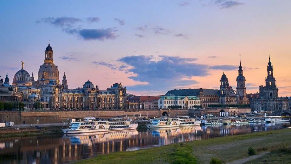 Dresden: City Highlights Private Walking Tour - Riverside Stroll