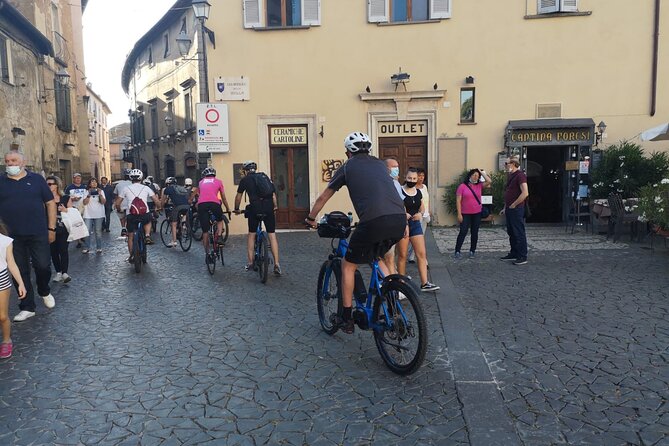 E-Bike Tour in Orvieto in Small Group: History, Culture With Lunch or Dinner - Exploring Orvieto Cathedral