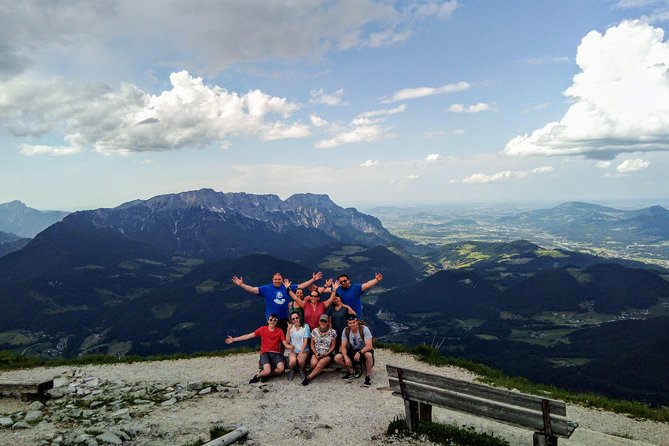 Eagles Nest Hiking Tour - Group Size