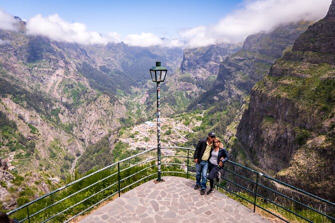 East of Madeira | Full Day 4x4 Tour - Exploring Pico Do Areiro