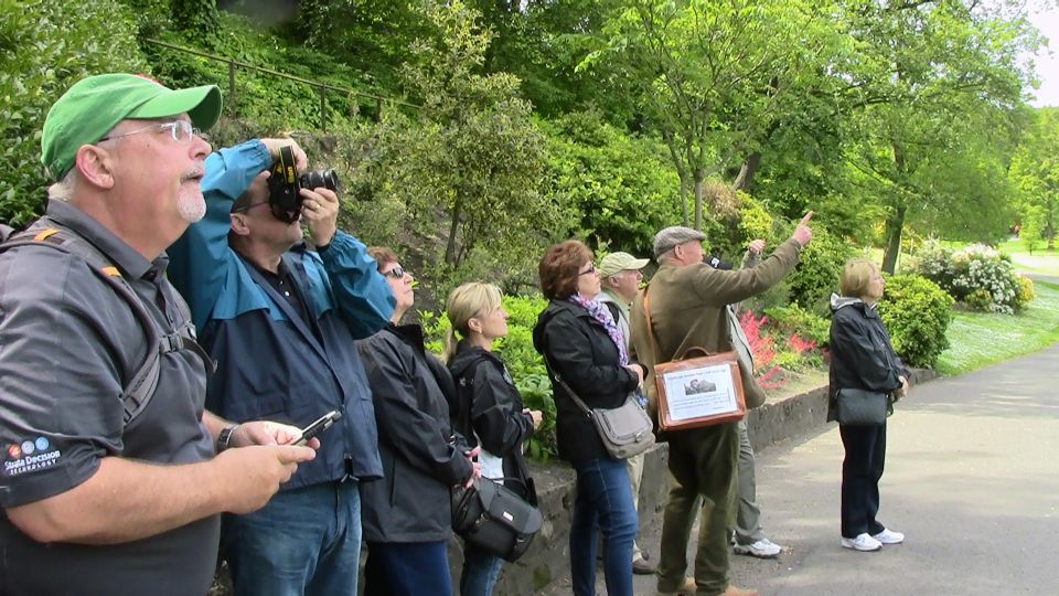 Edinburgh: City Highlights Private Guided Walking Tour - Visiting St. Giles Cathedral