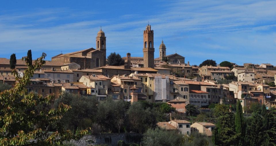 Exclusive Brunello Di Montalcino Day Trip From Florence - Discovering the Picturesque Montalcino Countryside