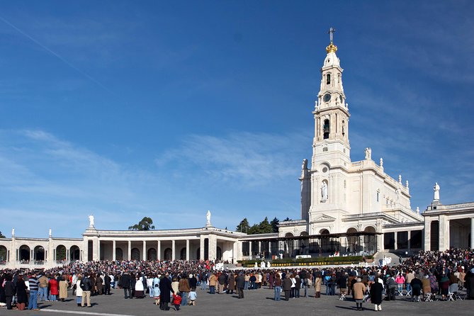 Fátima With Optional Candle Procession Half Day Private Tour From Lisbon - Private Transportation and Pickup/Drop-off