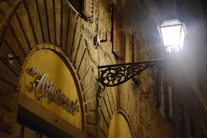 Florence by Night Guided Tour - Photogenic Moments