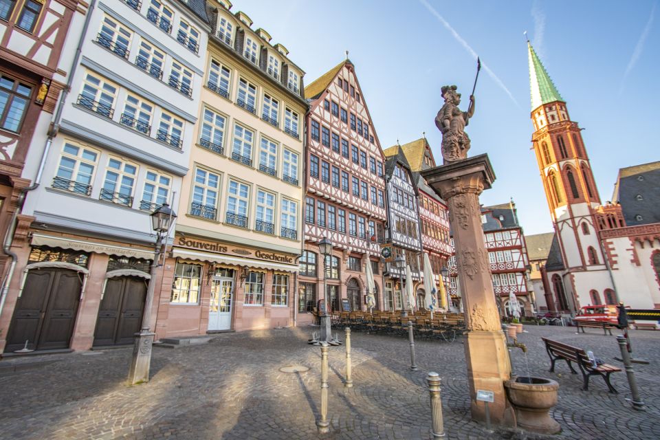 Frankfurt: Capture the Most Photogenic Spots With a Local - Personalized Recommendations for the Perfect Visit