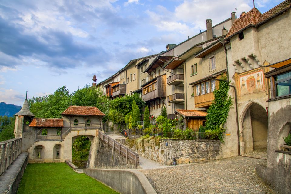 From Interlaken: Gruyères, Cheese Factory & Cailler Tour - Included Entrance Fees