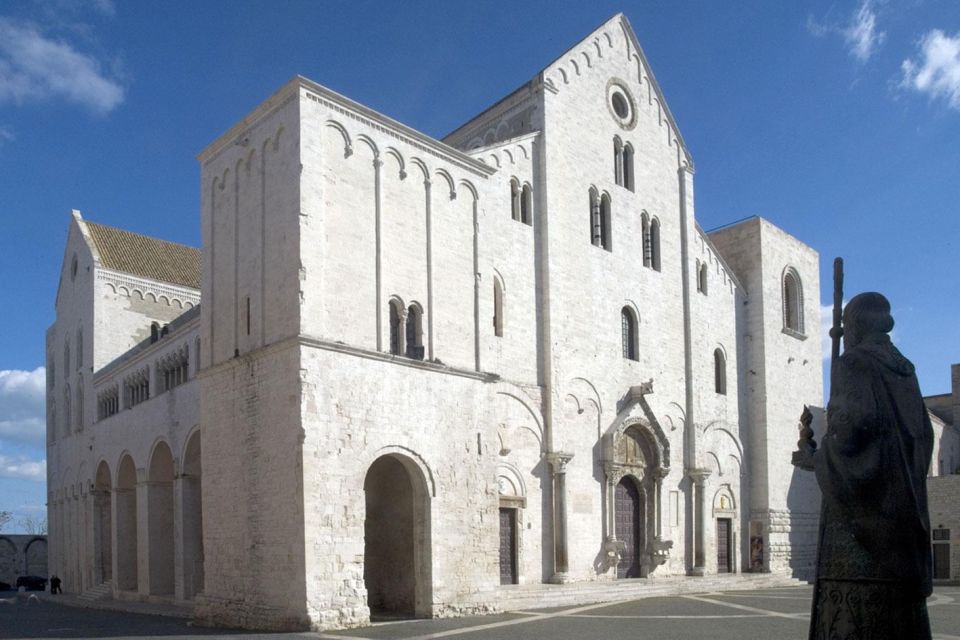 From Lecce: Bari Private Day Tour - Professional English-speaking Driver