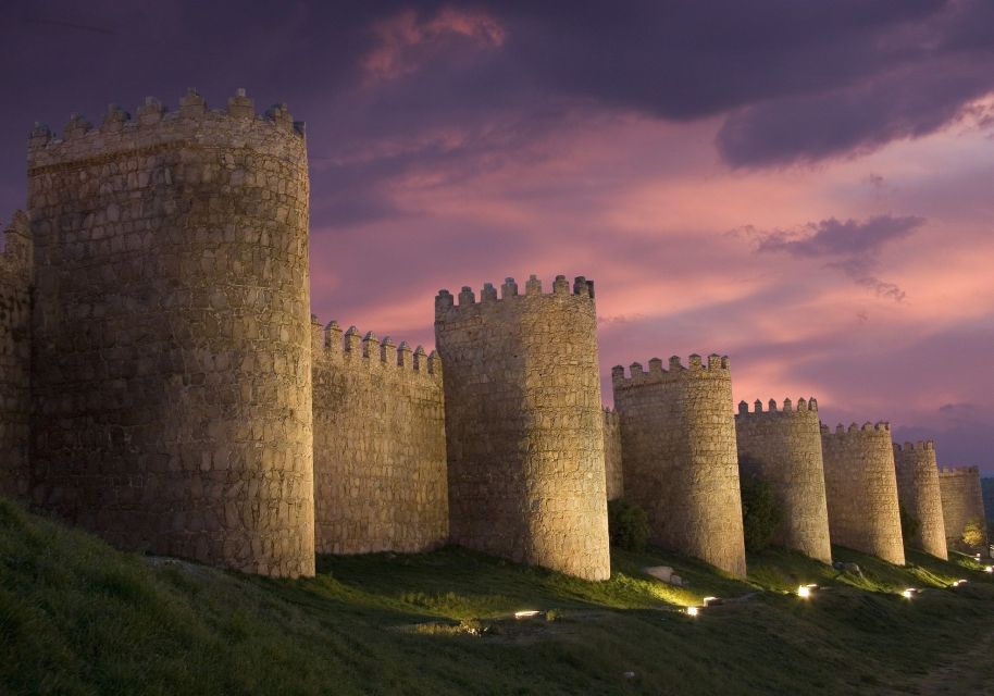 From Madrid: Avila Private Tour - Panoramic Views at Cuatro Postes