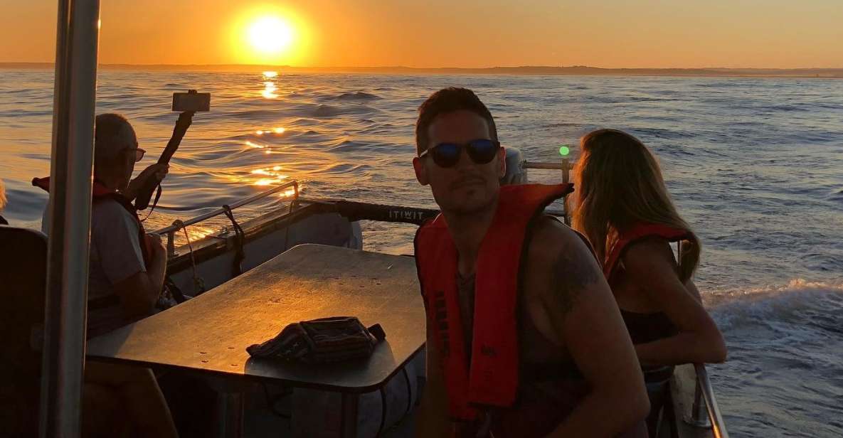 From Portimão: Sunset Boat Trip With Wine - Customer Feedback and Ratings