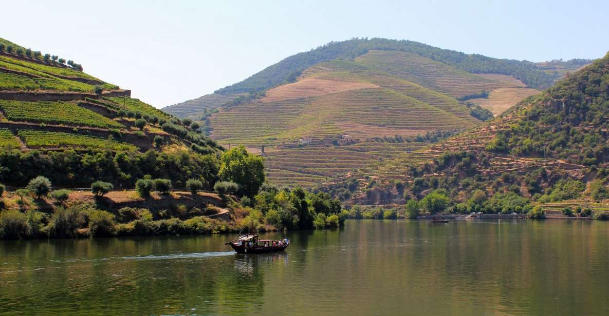 From Porto: Exclusive Douro Valley All-Inclusive Tour - Traditional Douro Lunch