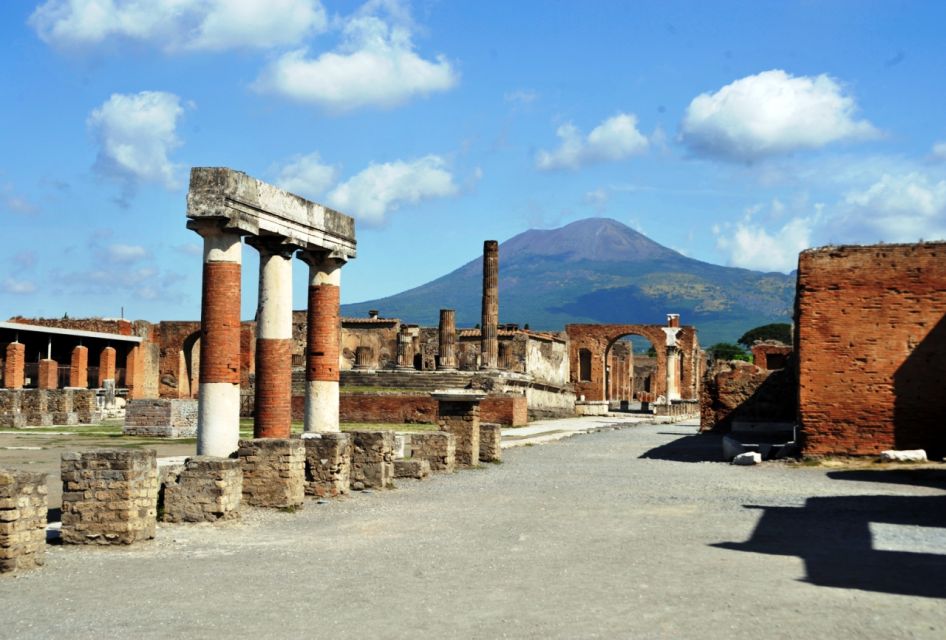 From Rome: Transport to Positano With Stop in Pompeii - Exclusions From the Package